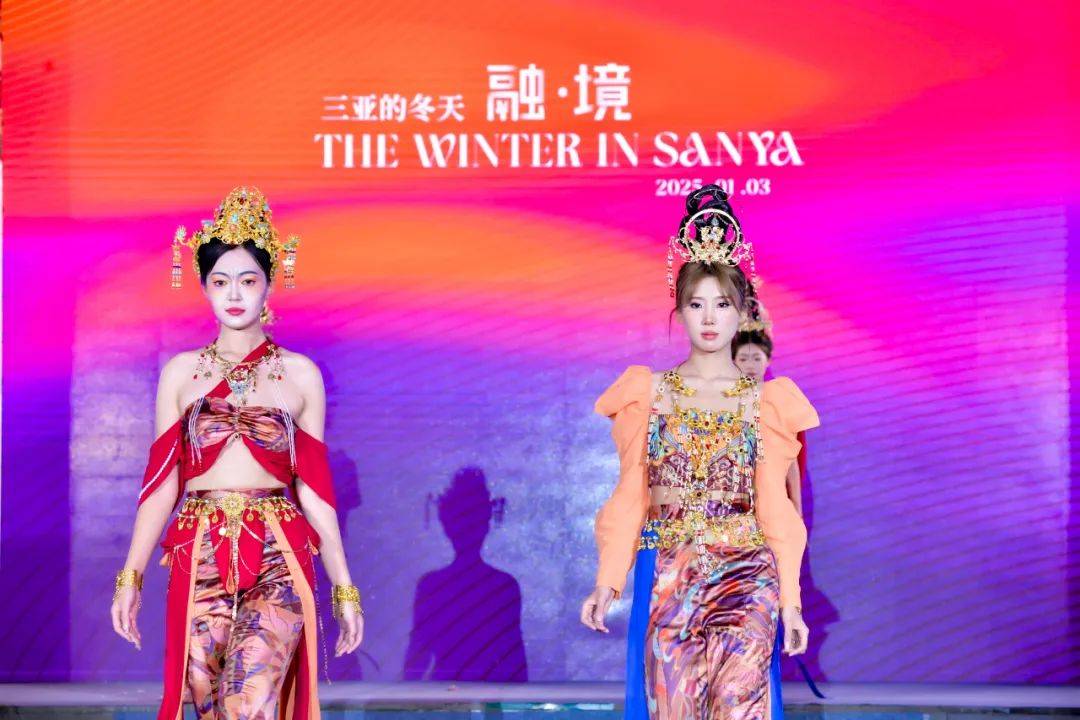 揭曉 | 2024第十六屆“三亞的冬天-融.境”服裝設(shè)計(jì)大賽決賽揭曉:服裝設(shè)計(jì)
