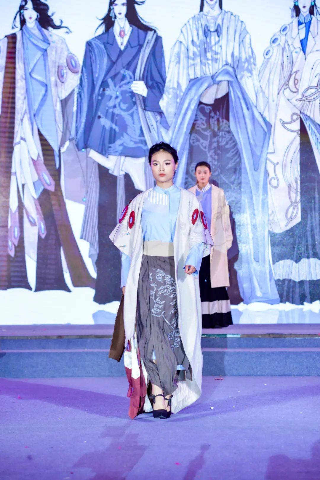 揭曉 | 2024第十六屆“三亞的冬天-融.境”服裝設(shè)計(jì)大賽決賽揭曉:服裝設(shè)計(jì)
