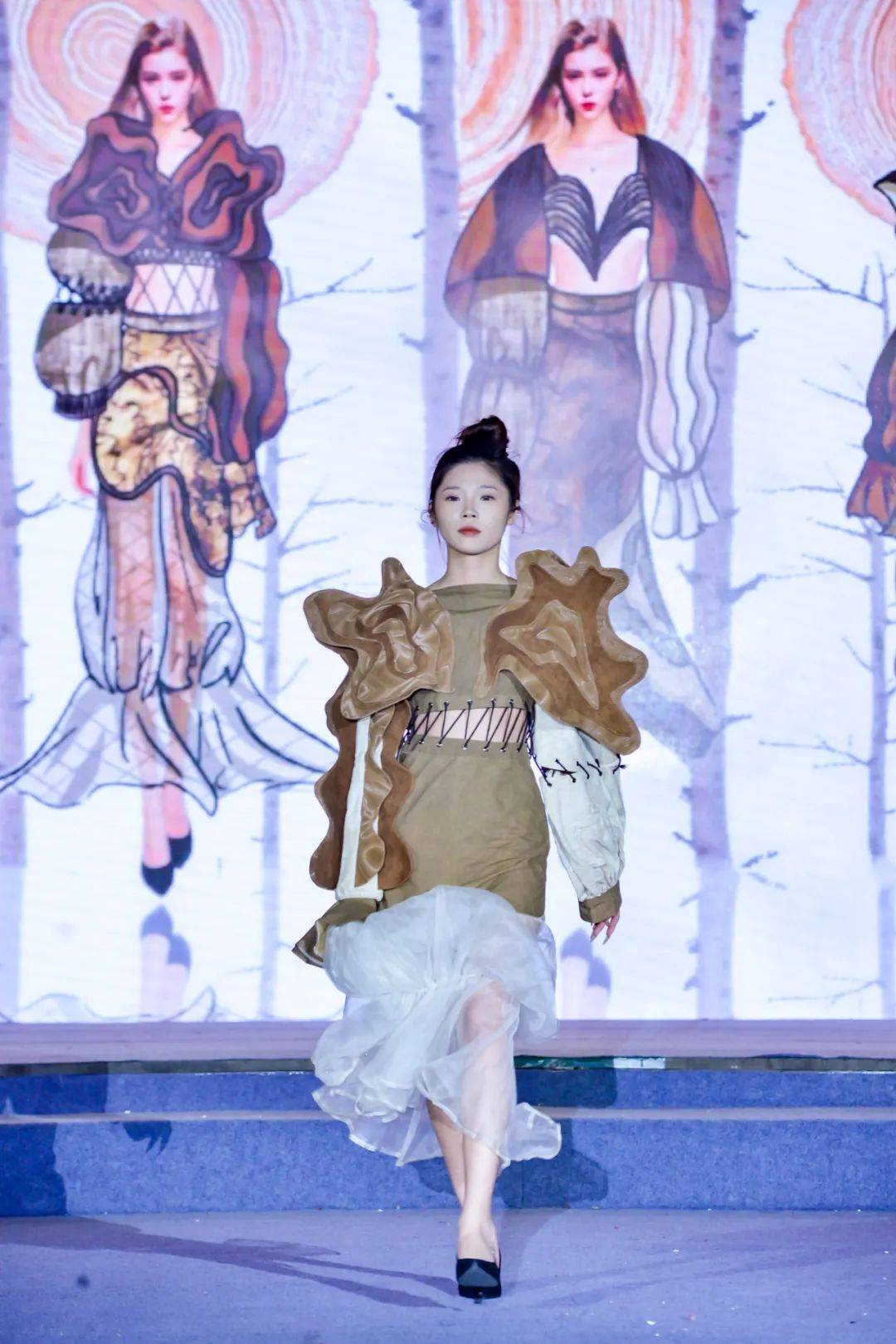 揭曉 | 2024第十六屆“三亞的冬天-融.境”服裝設(shè)計(jì)大賽決賽揭曉:服裝設(shè)計(jì)
